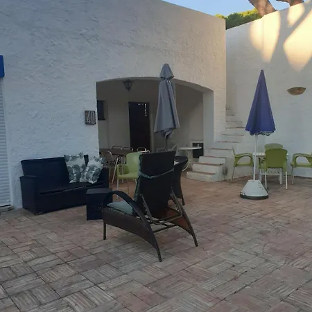 M40 Acoteias -jardim, Piscina, Falesia