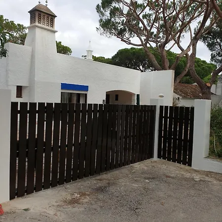 M40 Acoteias -jardim, Piscina, Falesia * Albufeira