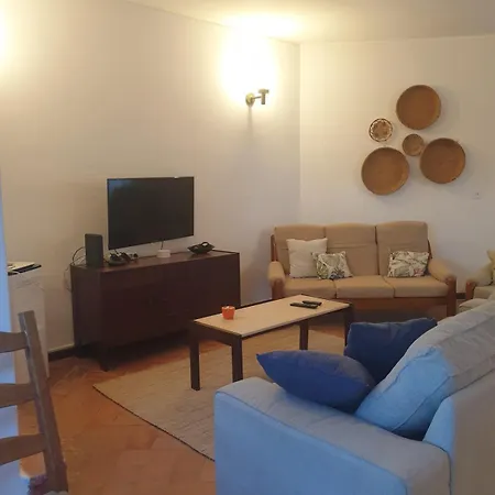 M40 Acoteias -jardim, Piscina, Falesia *